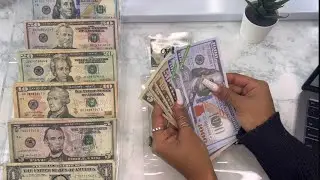 October 2022 | Cash Envelope Stuffing | sinking funds | 20 yr old college student | debt | budget
