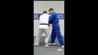 Master the Ultimate Collar Defense Move - Unleash Your Ninja Skills!