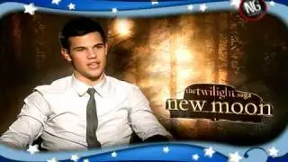 Twilight New Moon Uncensored w/Robert Pattinson, Kristen Stewart, Taylor Lautner & Carrie Keagan