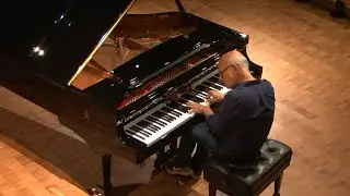 Ludovico Einaudi — 