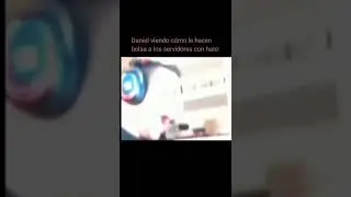 @Verdepro viendo como le hacen bolsa el server de rojo: #memes