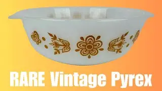 Rare Vintage Pyrex BUTTERFLY GOLD on Australian Agee Crown Pyrex