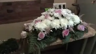 Композиция из живых цветов на стол новобрачных своими руками