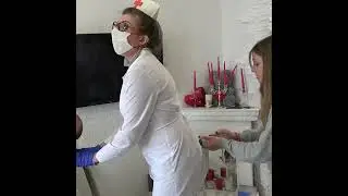 Лера ПОСТАВИЛА настоящий УКОЛ от ВИРУСА МЕДСЕСТРЕ/ real VIRUS shot 