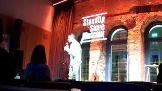На английском в StandUp Store Moscow | Misha Kalhin