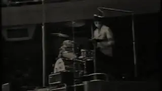 The Beatles - Paperback Writer (Live)