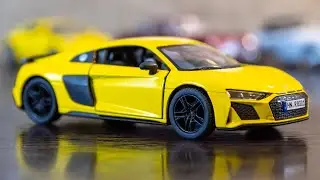 Audi R8 diecast model car