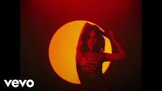 Selena Gomez & Rauw Alejandro - Baila Conmigo (Premio Lo Nuestro 2021)