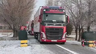 IĞDIR - Ermenistan sınır kapısı 35 yıl sonra deprem bölgesine yardım için açıldı