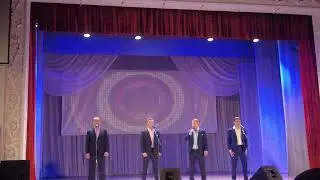 Всех Поздравляю С Днем России Удмуртский Ансамбль «Ерпечкаос» Песня Россию строят мужики.