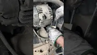 best mechanic seriously #automobileengineering #repair #automobile #car #engine