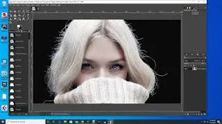 Creating and Applying a Layer Mask in GIMP