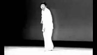 Danda performed by master Wu Lianzhi