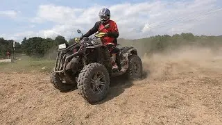 Can-am Renegate 1000 xxc na trati