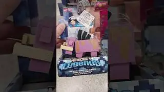 Toy hunt Ross Minecraft Legends Figures