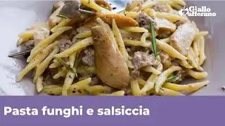 PASTA FUNGHI E SALSICCIA: facile, veloce e cremosa!