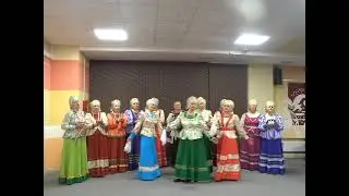 «Россия жива» - слова и музыка Людмилы Николаевой...