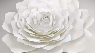 Giant Rose Paper Flower | 3D svg | SVG Templates | Circuit | FREE 3D SVG | Flower Craft
