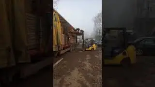 Грузчики облажались :)