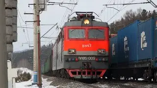 Поезда на Транссибе в Сибири зимой. Перегон Таёжный - Камарчага Красноярской железной дороги.