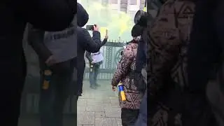 Как проходит митинг против локдауна под Кабмином
