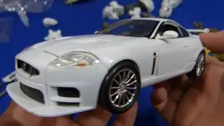 Игрушка Конструктор Робот Трансформер Спорткар Jaguar XKR 