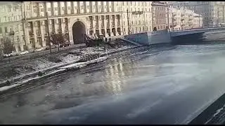 Момент когда трактор нырнул в Ждановку.