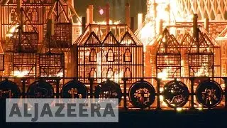 London replica set ablaze to mark Great Fire anniversary