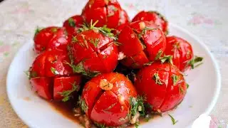 Уверен это улётная закуска из помидоров❗️Ешь и хочется. I'm sure this is the best tomato appetizer.