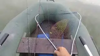 Собрал снасти и рано утром , в туман, на рыбалку