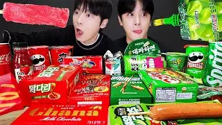 ASMR MUKBANG | Red VS Green FOOD HONEY JELLY CANDY Desserts chocolate Convenience store