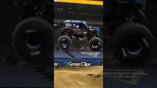 Off-road racing – Worlds number one Monster Car Show part 7 - Discovery Channel