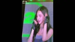 aespa karina kiss winter!? 에스파 카리나 키스 윈터!? 