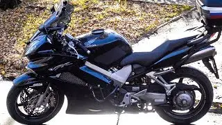 Валит и отказывается ломаться. Honda VFR 800 Interceptor.