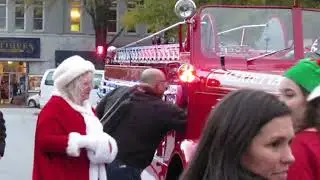 2018 Santa arrival and tree lighting, Marietta, Georgia.