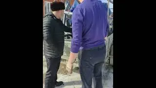 Видео из архива, когда сами руководители осуществляли доставку