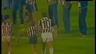 Momčilo Moca Vukotić  - Oproštajna utakmica 1985.