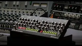 Roland Boutique SE-02 Analog Synthesizer - Designed by Studio Electronics