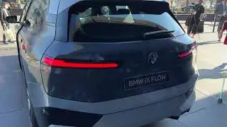 Эта BMW IX FLOW меняет цвет #shorts