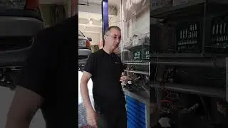Как достать поджимную втулку?