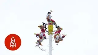 Mexico’s 600-Year-Old Dance of the Flying Men