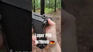 WW2 Luger vs Steel Plates - Amazing! 