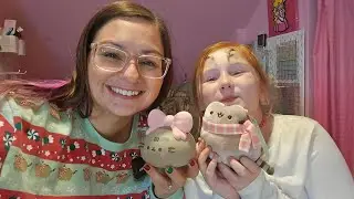 unboxing the winter 2024 Pusheen Subscription Box and Cat Kit with Thea